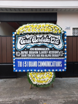 Papan Bunga Duka di Gunungketur